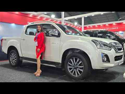 New ISUZU V-Cross 2024 | D-Max | Detailed Review | On Road Price Mileage Specifications !!