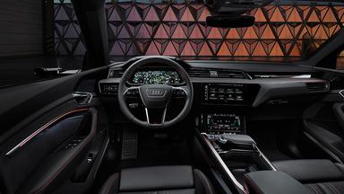 Audi Q8 e-tronInterior image