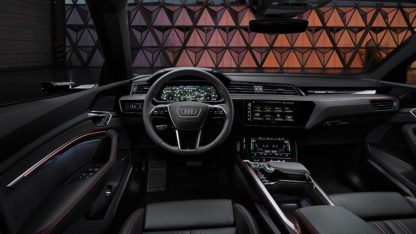 Audi Q8 e-tron Interior Image