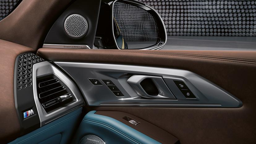 BMW XM Interior Image