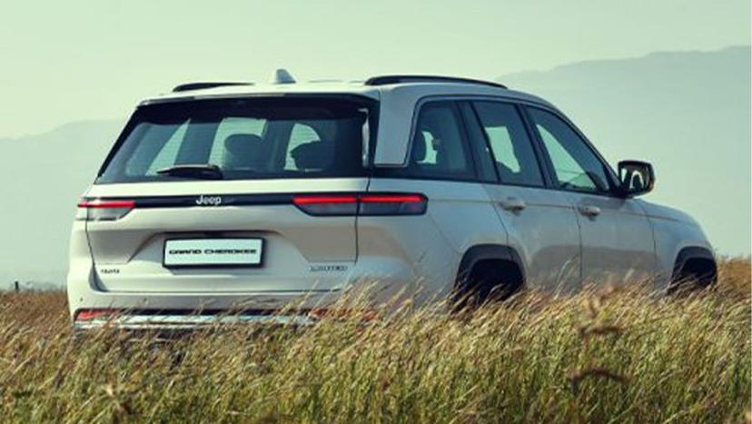 Grand Cherokee Exterior Image