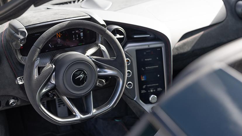 Mclaren 750s Interior Image