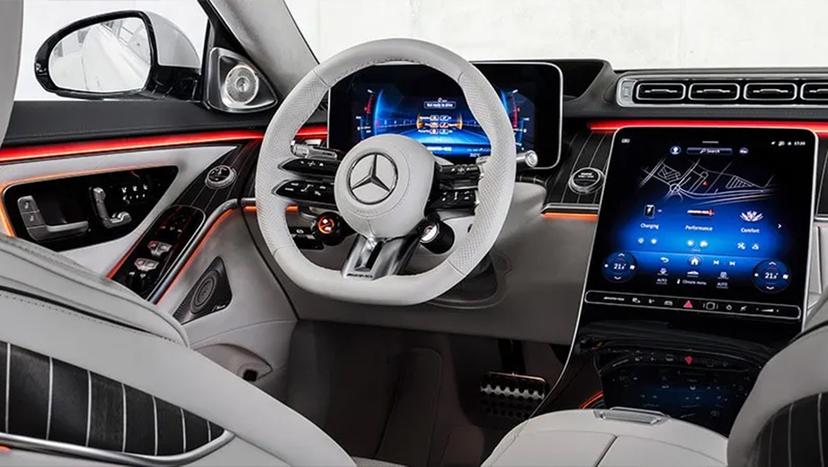 Mercedes-Benz AMG S 63 Interior Image