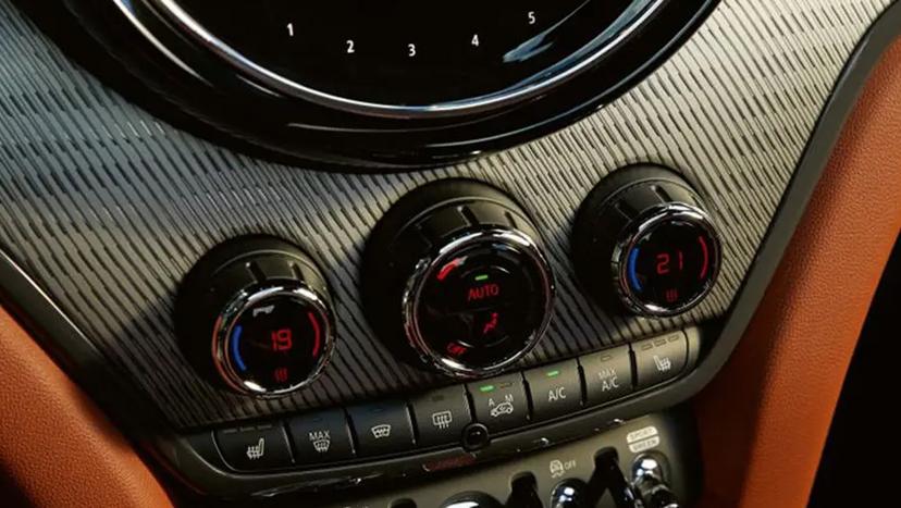 Mini Cooper Countryman Interior Image