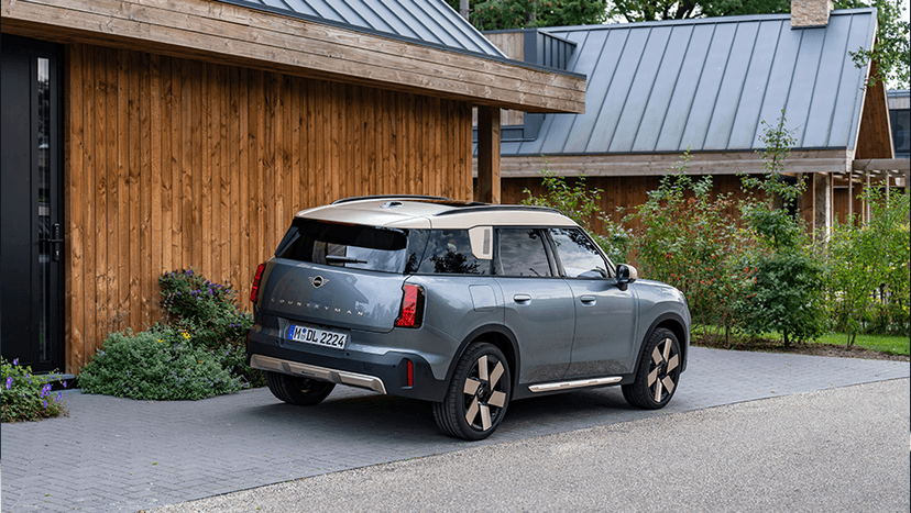 Cooper Countryman EV Exterior Image