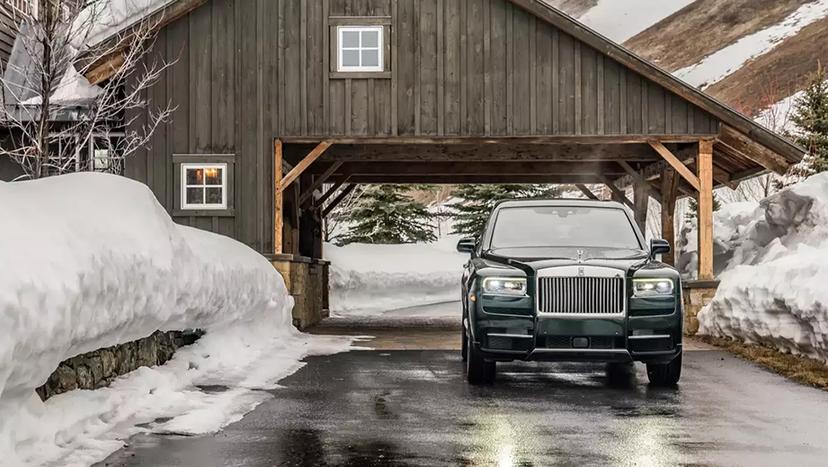 Rolls-Royce Cullinan Exterior Image