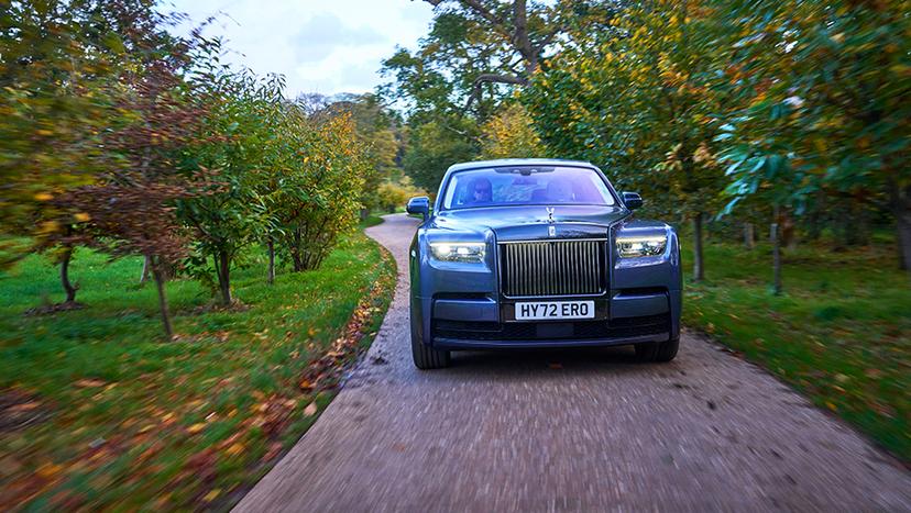 Rolls-Royce Phantom Exterior Image