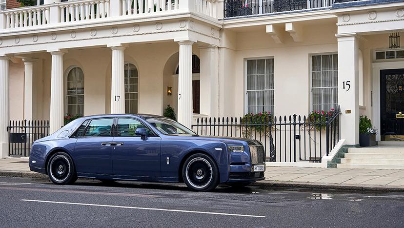 Rolls-Royce Phantom Exterior Image