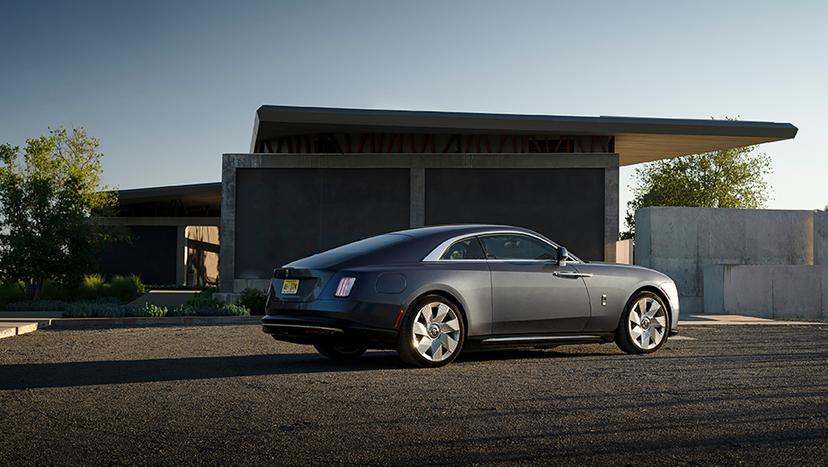 Rolls-Royce Spectre Exterior Image