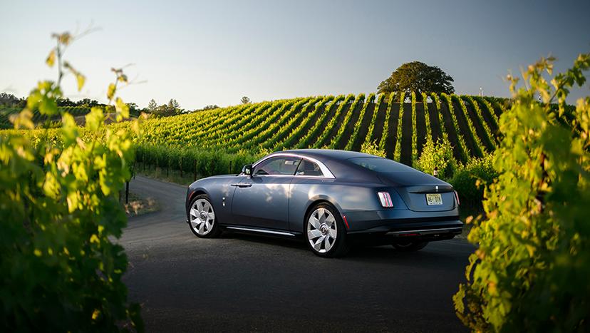 Rolls-Royce Spectre Exterior Image