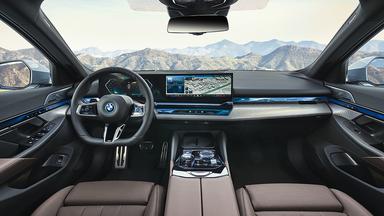 BMW 5 SeriesInterior image